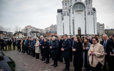 Десятки європейських політиків приїхали вшанувати пам’ять вбитих росіянами у Бучі