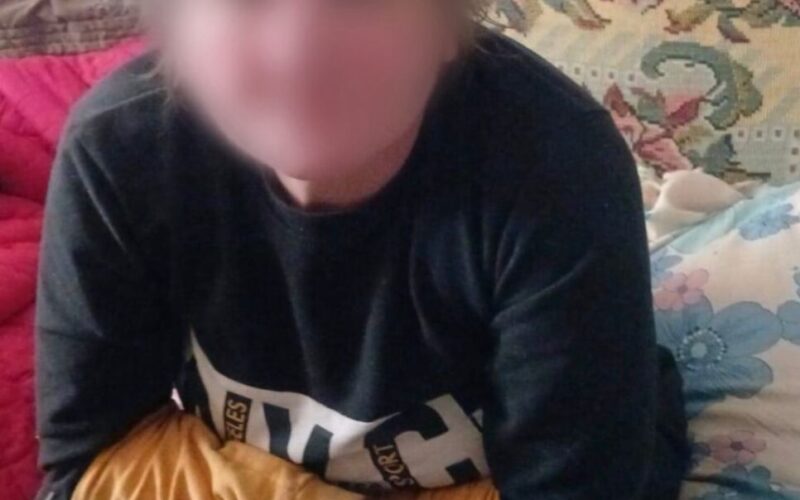 На Київщині жінка через ревнощі вдарила ножем подругу (фото)