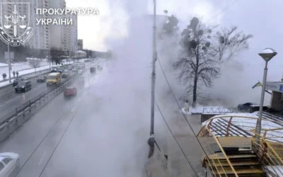 Померла 16-річна дівчина, яка впала в яму з окропом у Києві