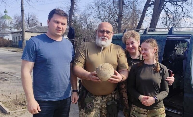 На Київщині військові знайшли кістки мамонта часів палеоліту