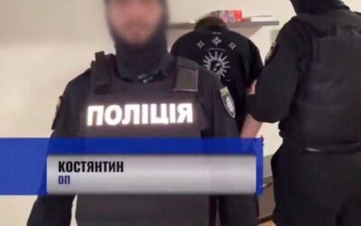 У Києві притягнули до відповідальності двох блогерів, які знімали жартівливе відео в поліцейській формі (фото)