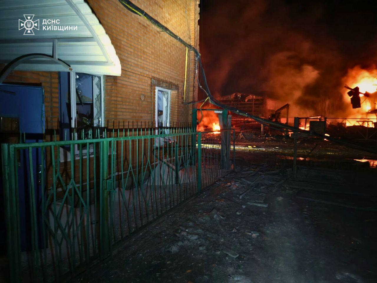 РФ атакувала Київщину ракетами: 4 загиблих, 15 поранених у 4 районах