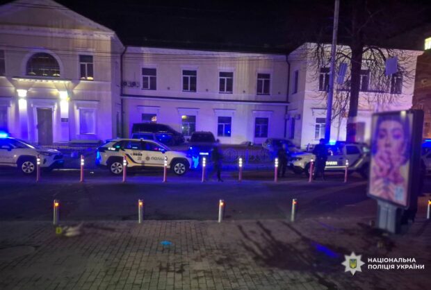 Поліція затримала іноземця за напад з ножем у Печерському районі Києва