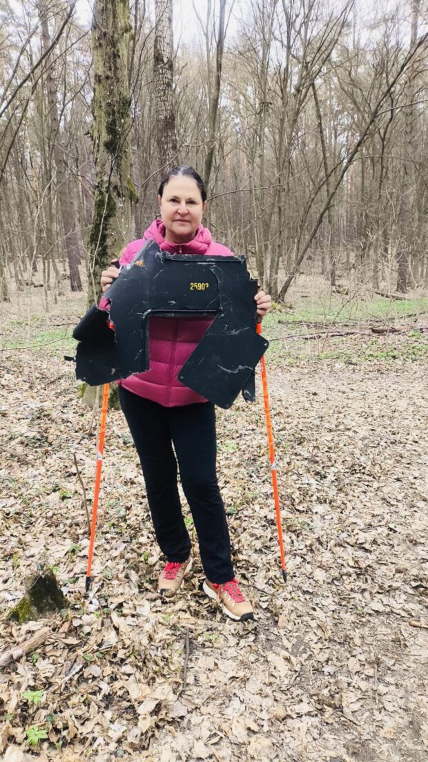 Посолка ЄС знайшла уламок "Шахеда" у лісі Києва