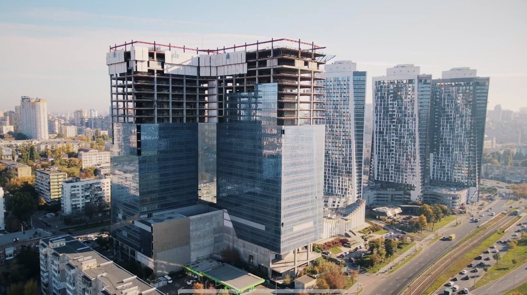 Недобудований Sky Towers у Києві продали на аукціоні