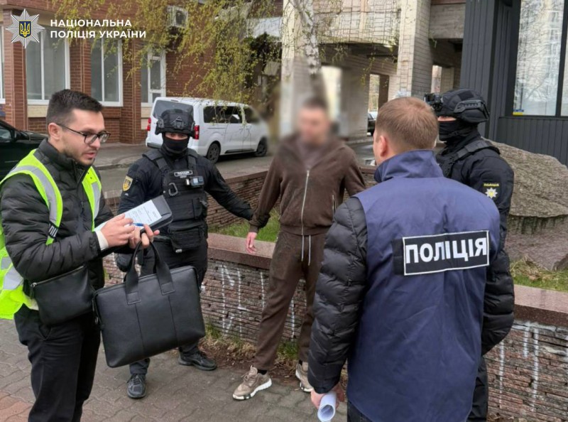 Киянин підкуповував тенісистів для договірних матчів: затримання поліцією