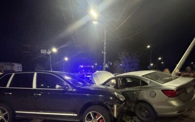У Києві затримали водія, який напідпитку спричинив ДТП та травмував чотирьох людей (фото)