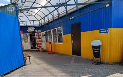 У Києві бізнесмен через фіктивні МАФи отримав 1,4 га землі без торгів