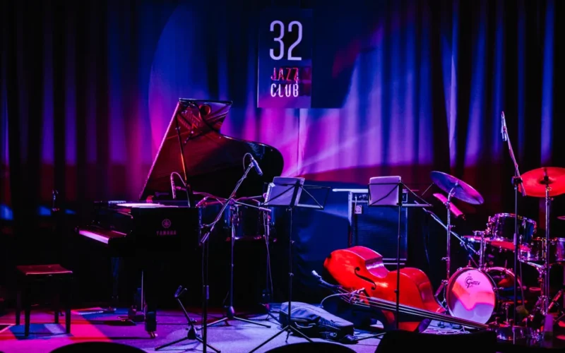 32 JazzClub — 1