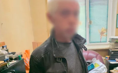 61-річний чоловік розбив кав'ярню у центрі Києва та травмував баристу | Поліція оголосила підозру