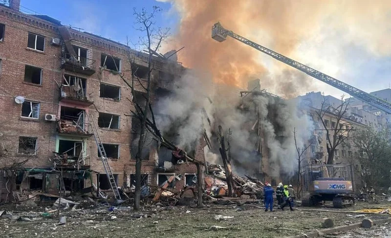 Кількість жертв удару по Києву 24 травня зросла до трьох