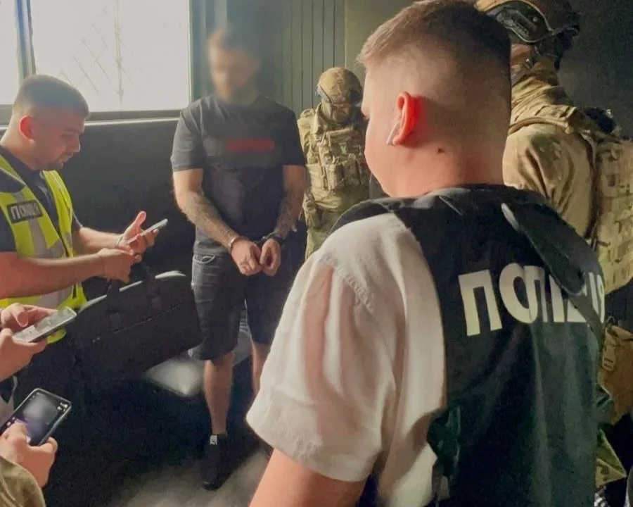 Киянин обіцяв військовозобов’язаному фіктивну інвалідність за 25 тисяч доларів