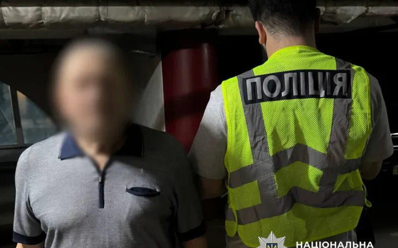 Киянин випадковим пострілом з рушниці тяжко поранив 58-річну жінку (фото)