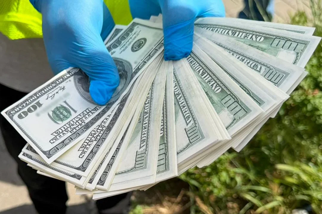 У Києві затримали приватного підприємця, який за 10 тисяч доларів обіцяв «врятувати» військовозобов’язаного від армії