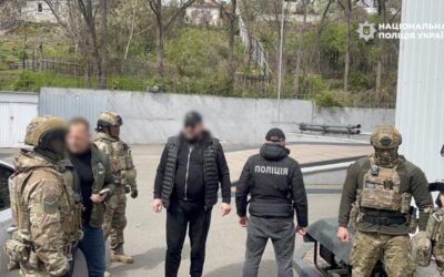 У Києві затримали організатора незаконного переправлення чоловіків за кордон (фото)