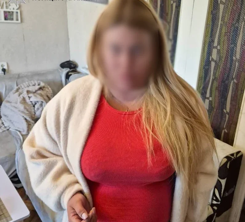 У Києві жінка вчинила стрілянину та поранила чоловіка, який поскаржився на шум біля його будинку (фото)