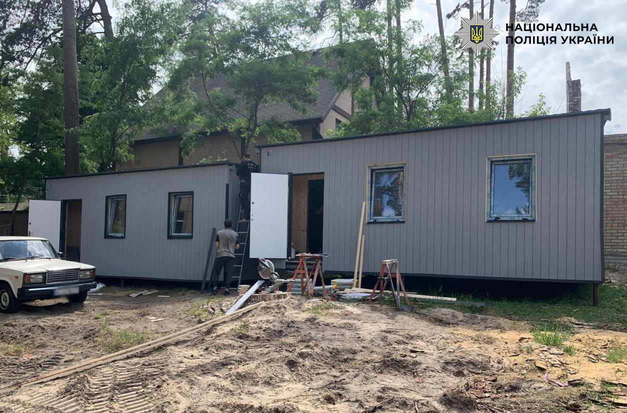Керівника товариства викрили в розкраданні 2 млн гривень на будівництві модульних будинків