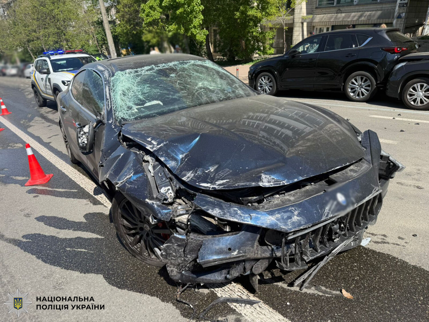 Поліція затримала п'яного водія Maserati за ДТП у Печерському районі