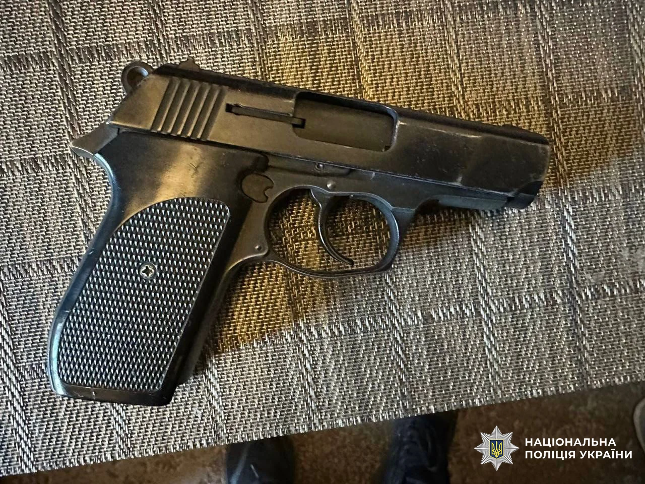У Київі жінка стріляла в чоловіка за зауваження про шум