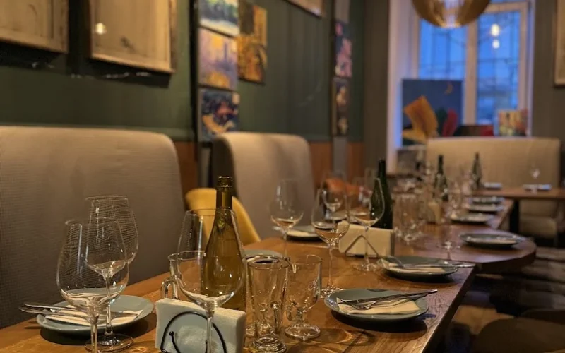 MOKA tapas y vino — 1
