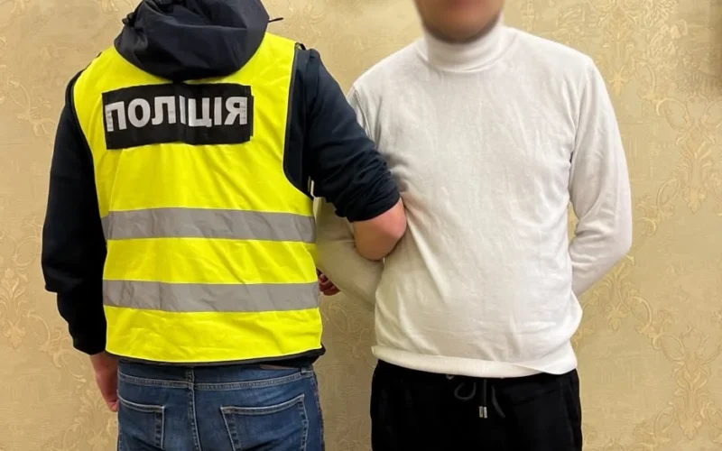 Погрожували втратою будинку та квартири через нібито «розшук ТЦК»: у Києві викрили двох шахраїв, які заволоділи нерухомістю на майже 5,6 млн гривень