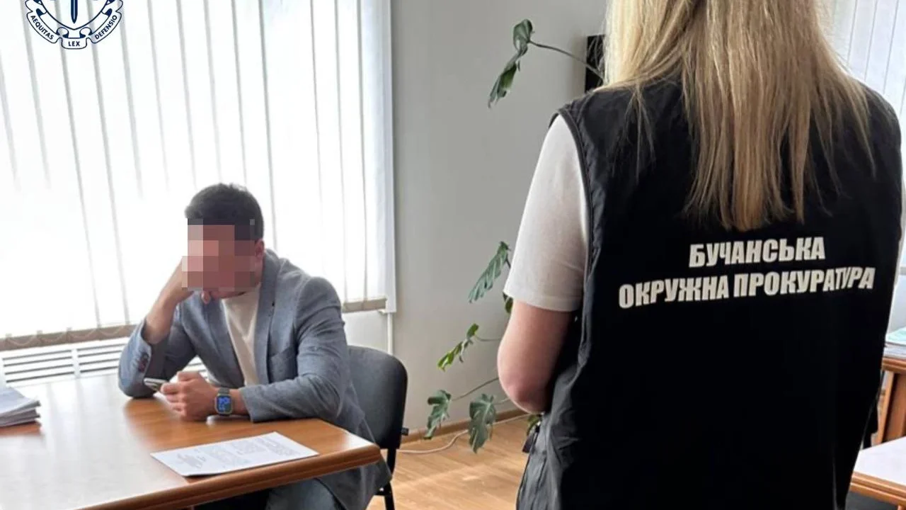 Заступнику голови Бучі вручили підозру у завищенні вартості відновлення поруйнованих російськими обстрілами будинків