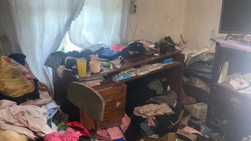На Київщині чоловік убив 17-річну дівчину в її власному будинку (відео)
