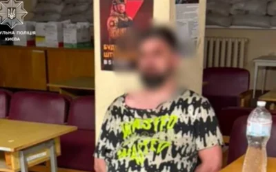 Поліція затримала водія без номерів у Деснянському районі Києва