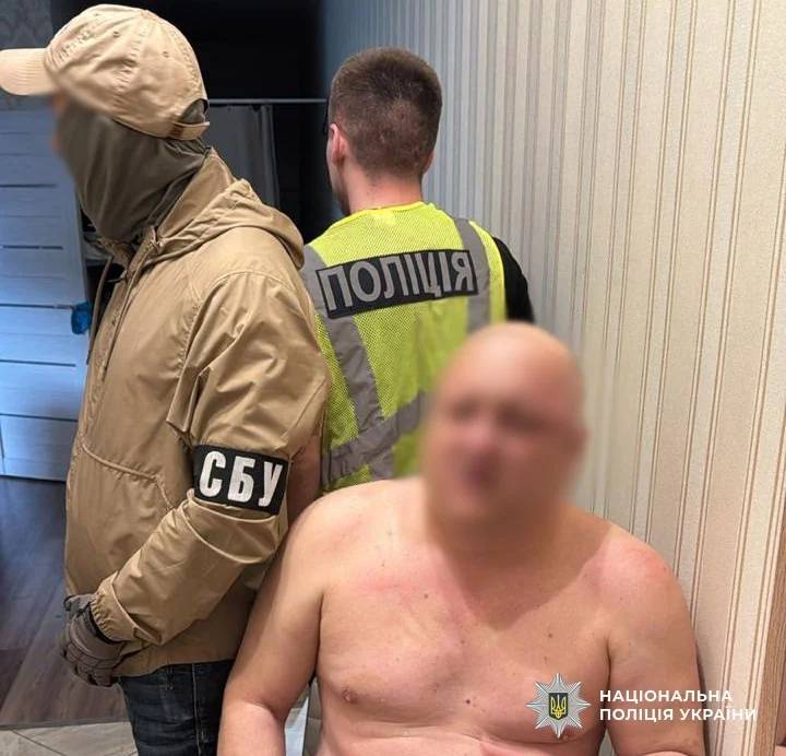 Наркоділки Києва збували психотропи під виглядом цукерок: 8 затримано