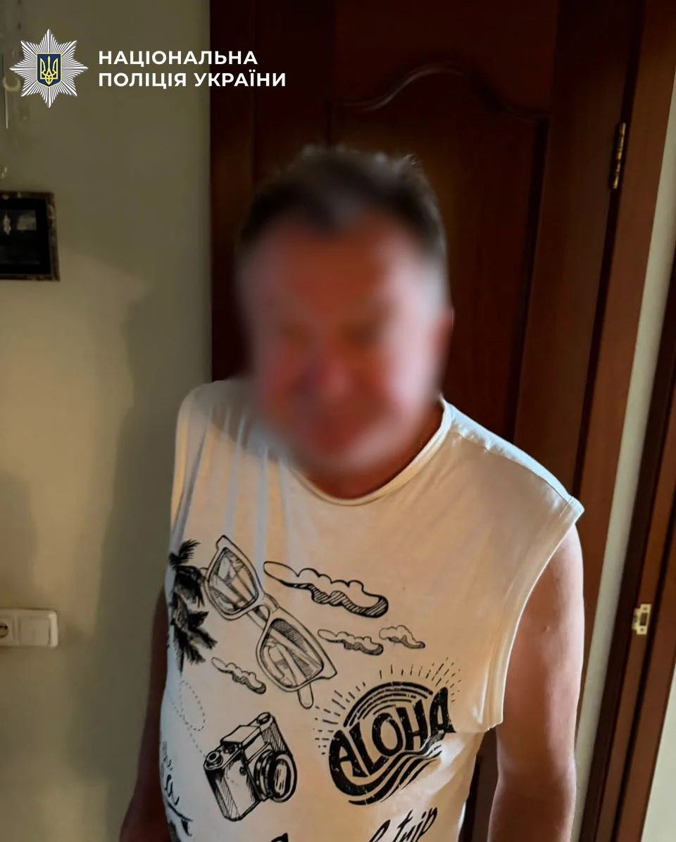 Киянин викинув собаку з 6-го поверху: підозра за жорстоке поводження