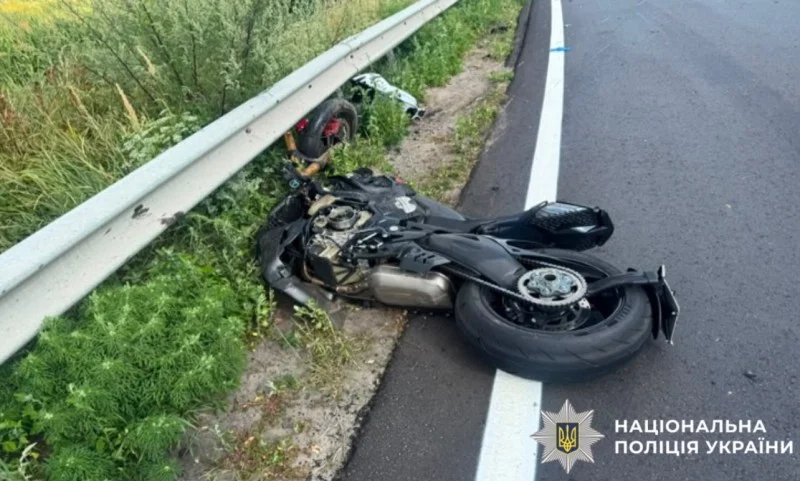 Смертельна ДТП під Переяславом: мотоцикл Ducati врізався у дві автівки, загинула 32-річна пасажирка