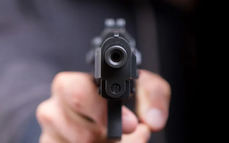 Стрілянина посеред вулиці у Білій Церкві: невідомий поранив юнака