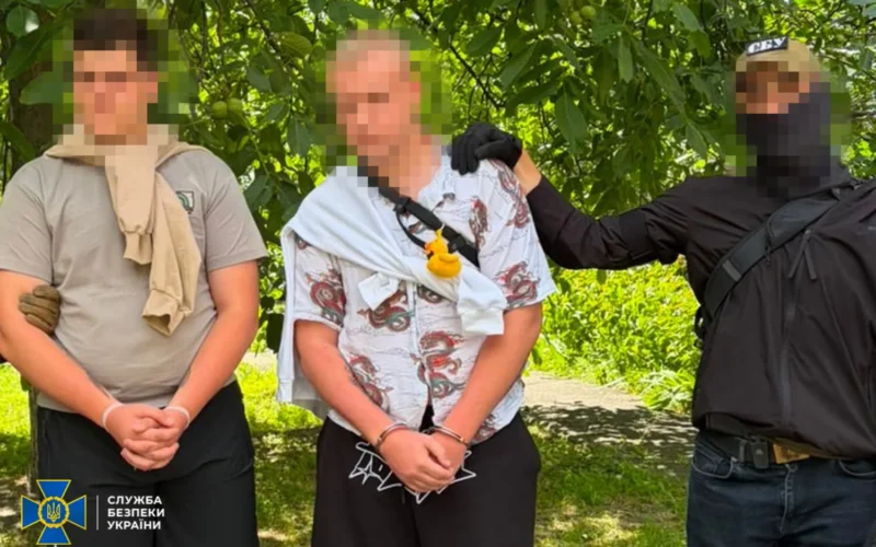 Реєстрували Старлінки для росіян: Контррозвідка СБУ затримала у Києві двох агентів фсб