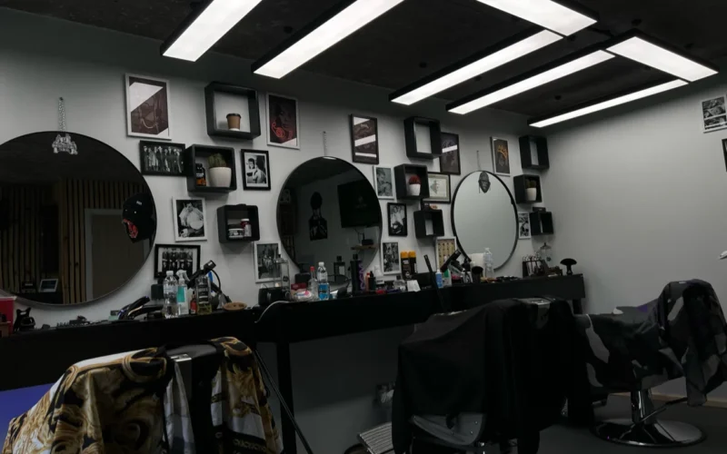 1Fleek Barbershop — 1
