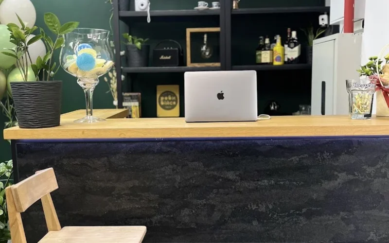 Барбершоп Archie & Co. _Barbershop метро Васильківська (ЖК 4 сезони), чоловічі стрижки, оформлення бороди, дитячі стрижки — 1