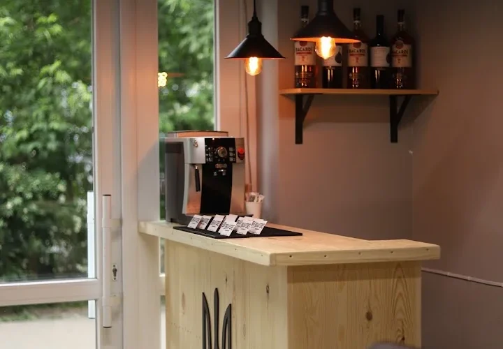 Bravers Barbershop — 1
