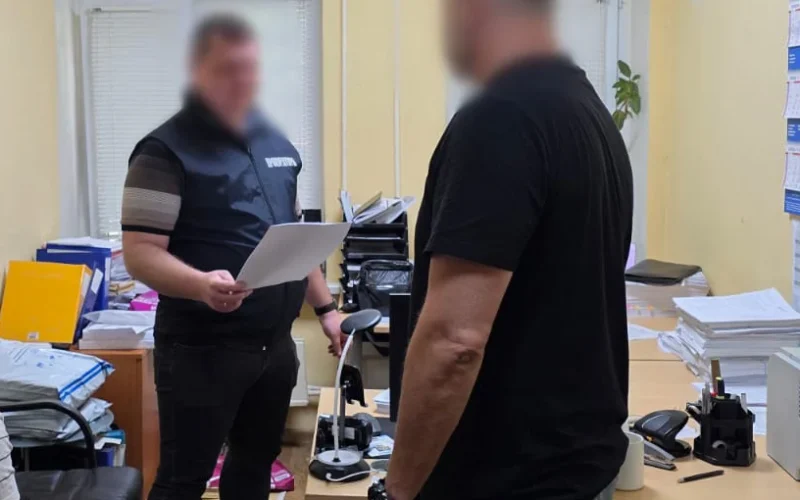 475 тисяч гривень збитків: у Києві викрили розтрату на будівництві свердловини (фото)