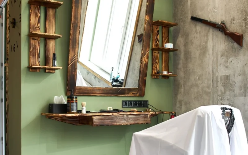 Frienders Barbershop — 1