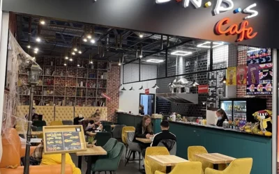 Friends cafe — 5