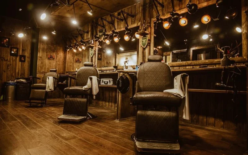 Frisor Barbershop Kyiv Dniprovska Embankment — 1