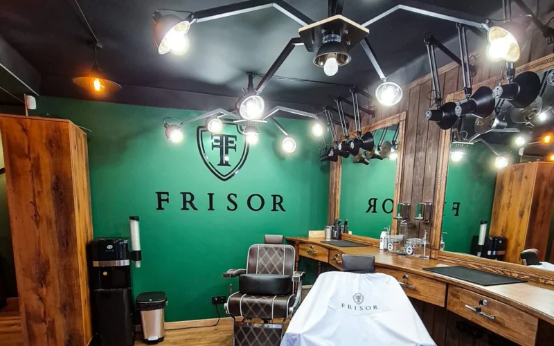Frisor Барбершоп — Київ, Павла Тичини — 1