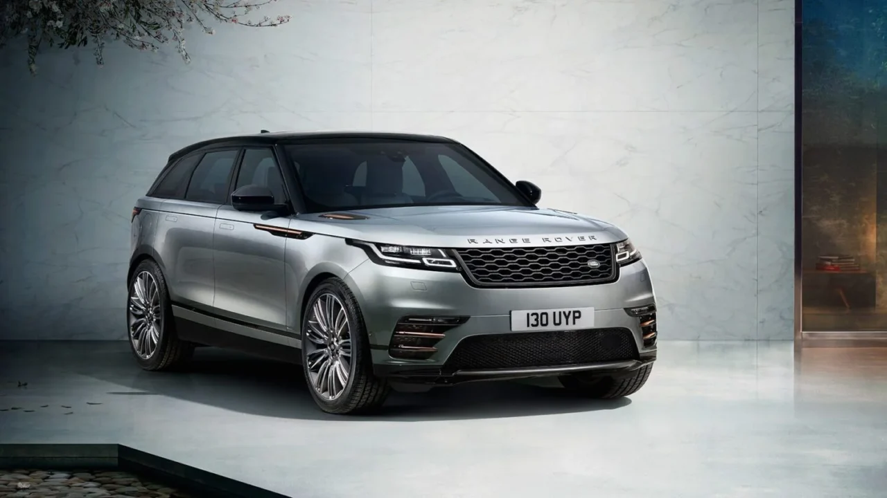 Як Range Rover Velar поєднує сучасний стиль із функціональністю?