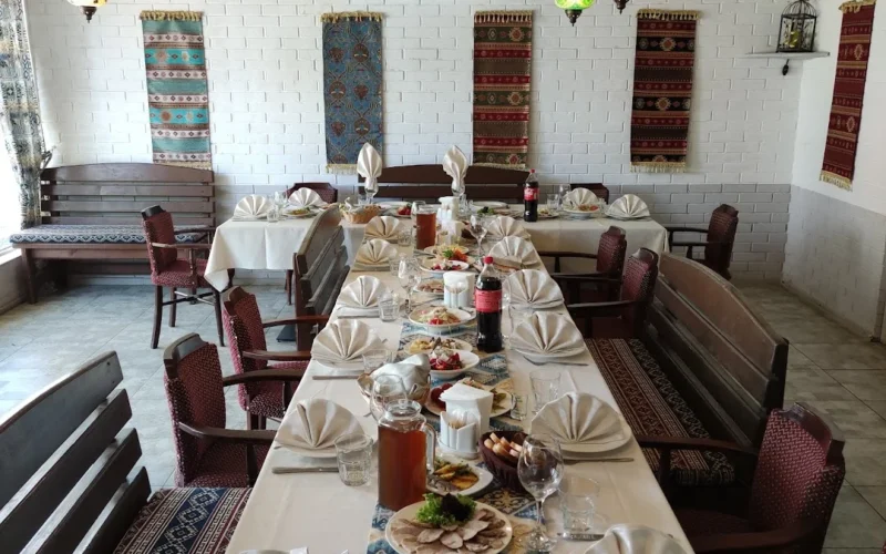 “Кримський дворик” — 1