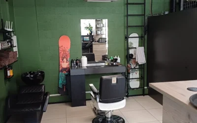KURS BARBERSHOP Виноградарь (ЖК Варшавський) — 3