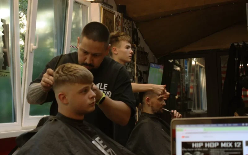Lezzo Barbershop — 1