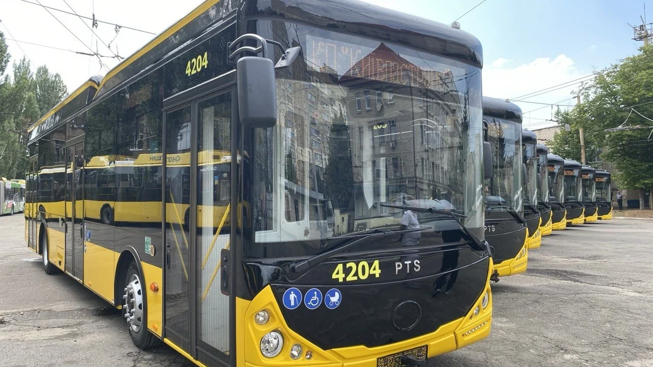 На маршрути Києва вийшли ще 8 нових низькопідлогових тролейбусів