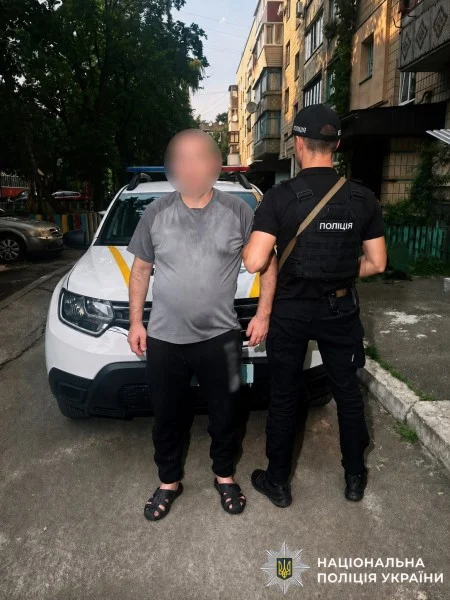 На Київщині чоловік кинув у кабінет КП тренувальну гранату через суперечку про платіжки