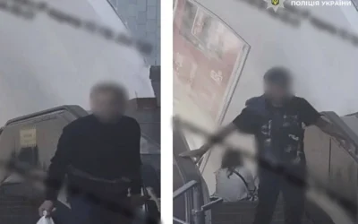 Викрали рюкзак із грошима у пасажирки: у київському метро затримали двох крадіїв