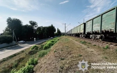 Потяг «Коростень – Дарниця» збив підлітка в Ірпені: 14-річний хлопець загинув на місці