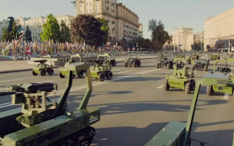 У Києві відбувся парад військових безпілотних систем та НРК (відео)